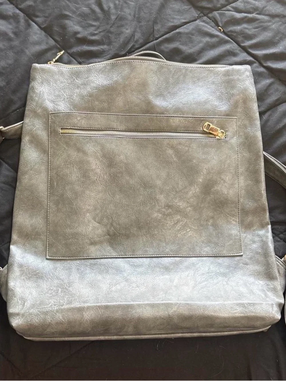Sleek Gray Women's Crossbody Tote Bag - Minimal Pocket Design
